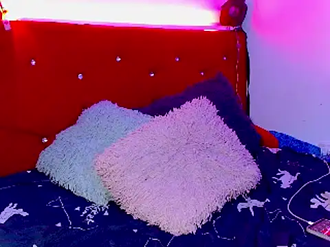 LAICK 01 online show from 12.12.24