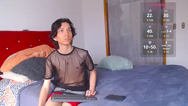 LAICK 01 online show from 11.30.25