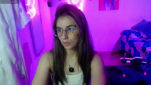 Snapshot of valentina_angel chatting on 07.22.26 valentina angel online show from 07.22.26