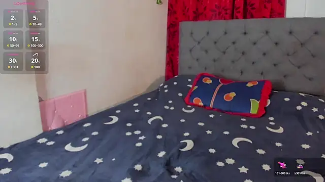 ashantib19 online show from 10.28.25