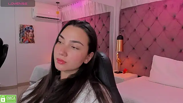 Snapshot of ava_blue chatting on 03.09.25 ava blue online show from 03.09.25