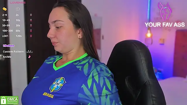 Snapshot of ava_blue chatting on 03.11.25 ava blue online show from 03.11.25