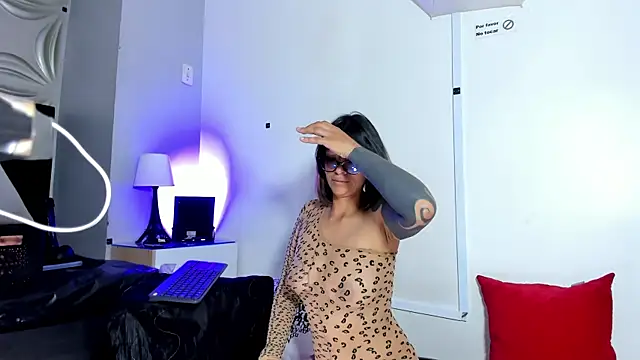 Snapshot of beauti_wild25 chatting on 07.20.26 beauti wild25 online show from 07.20.26