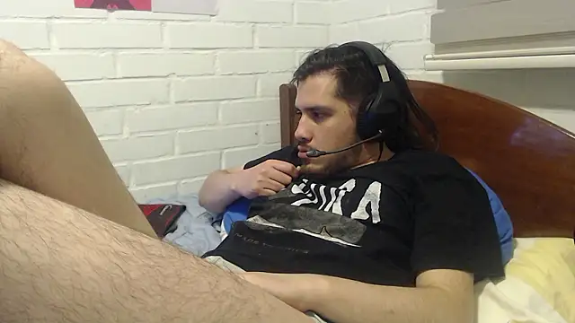 hung weeb online show from 12.02.24