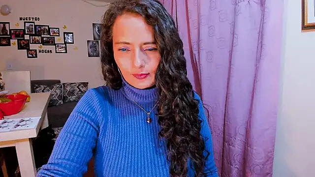 emma luxy online show from 02.06.26