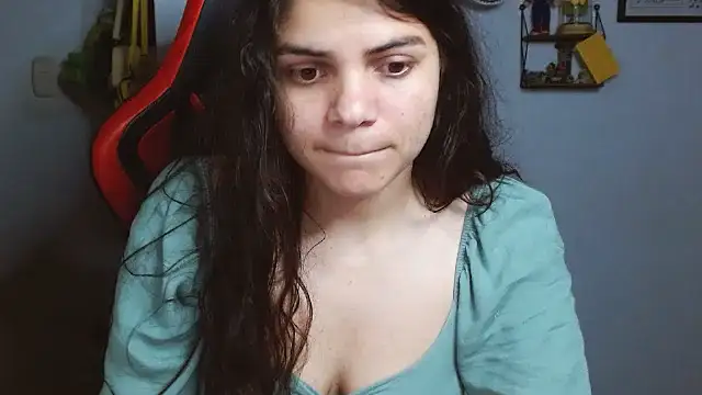 Snapshot of Nikkykora15 chatting on 01.07.25 Nikkykora15 online show from 01.07.25