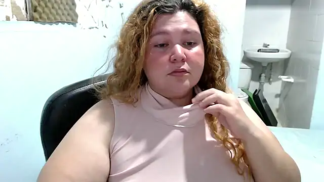 Snapshot of squirt322bbw chatting on 05.18.26 squirt322bbw online show from 05.18.26