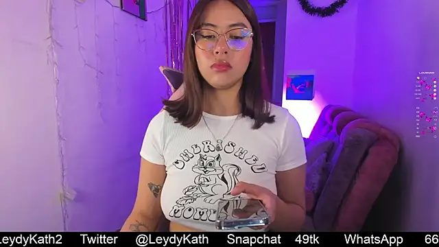 Snapshot of Nasha_abby chatting on 12.28.24 Nasha abby online show from 12.28.24