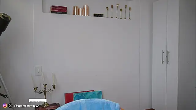 Snapshot of raphttalia_ chatting on 12.04.25 raphttalia online show from 12.04.25