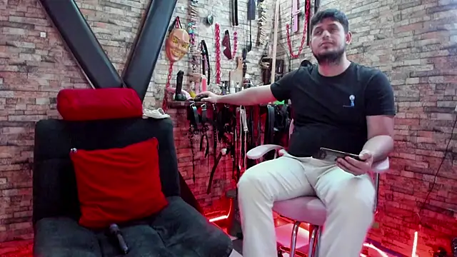 Snapshot of Liltildeman_moon chatting on 03.09.25 Liltildeman moon online show from 03.09.25