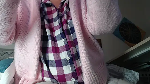 Snapshot of AuroraWillows chatting on 02.09.26 AuroraWillows online show from 02.09.26