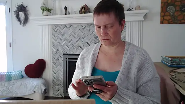 Snapshot of AuroraWillows chatting on 03.12.26 AuroraWillows online show from 03.12.26