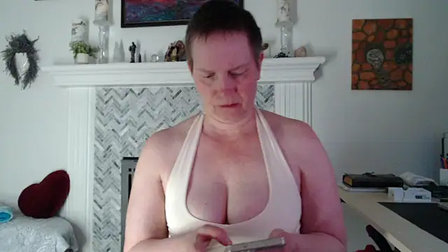 Snapshot of AuroraWillows chatting on 03.23.26 AuroraWillows online show from 03.23.26