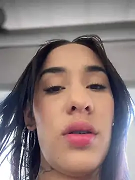   IRIS   online show from 03.04.25