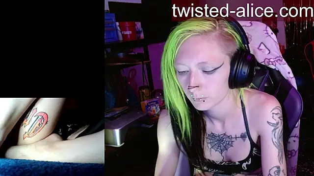 alicewonder09 online show from 05.23.26