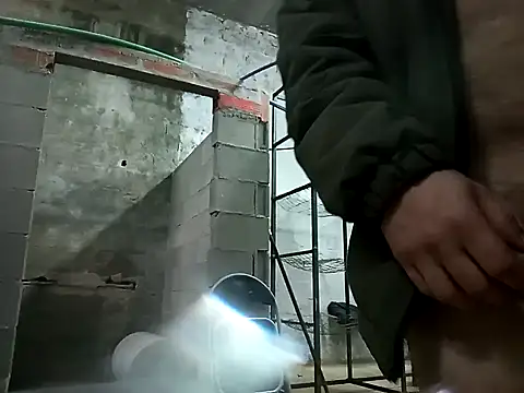 pedrosantos3366 online show from 12.18.24