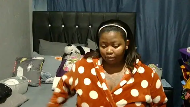 caramelbooty69 online show from 10.07.25