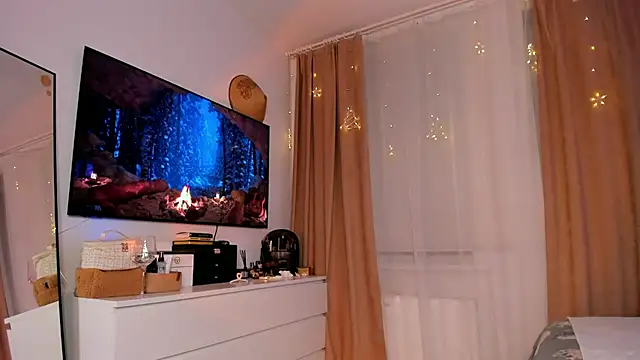 Lex Love online show from 12.01.25