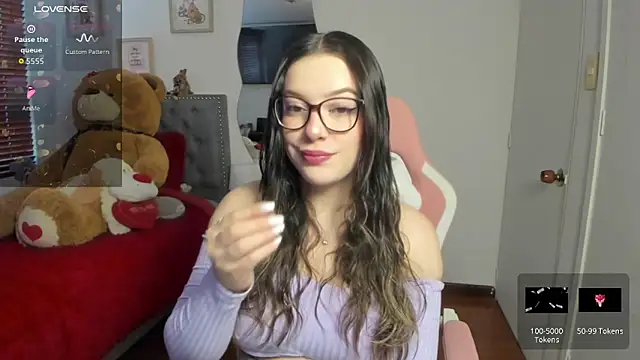 Snapshot of samysweet_8 chatting on 02.17.26 samysweet 8 online show from 02.17.26