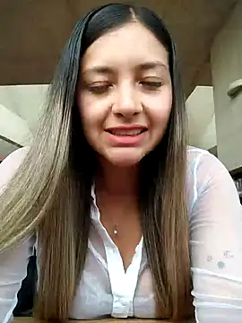 Snapshot of alana_69 chatting on 12.06.24 alana 69 online show from 12.06.24