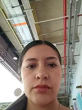 alana 69 online show from 12.17.25