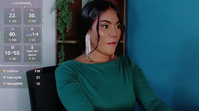 Sara Boom online show from 02.15.26