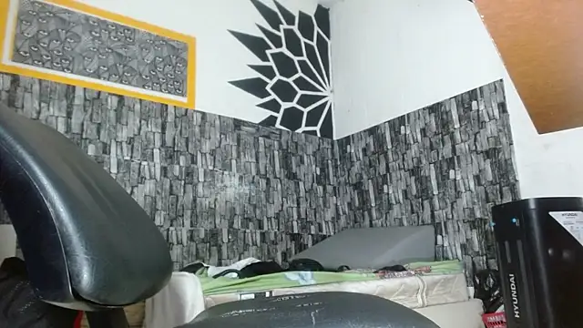 stripnolimits online show from 04.22.26