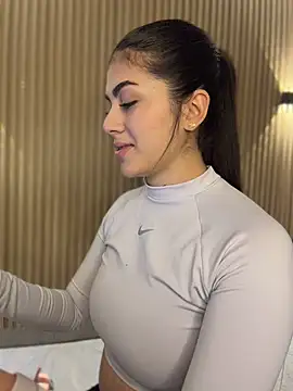 Sarasanders 4 online show from 03.26.26