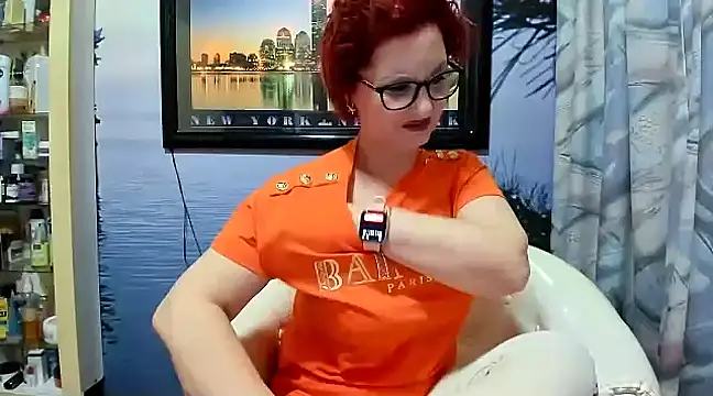 Snapshot of Mature4you44 chatting on 01.21.25 Mature4you44 online show from 01.21.25