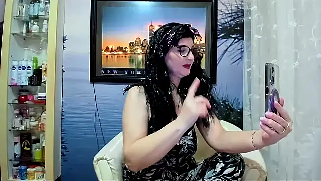 Snapshot of Mature4you44 chatting on 02.20.25 Mature4you44 online show from 02.20.25