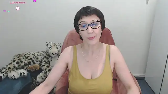 Ammillia online show from 01.21.25