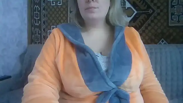 Diana Britt online show from 02.05.26