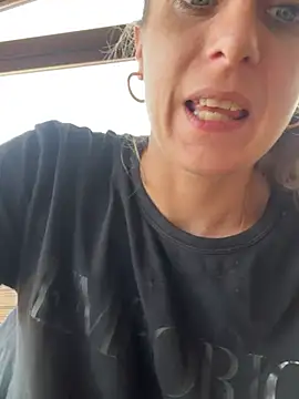 LadyChantale online show from 01.21.25