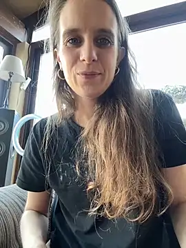 LadyChantale online show from 01.23.25