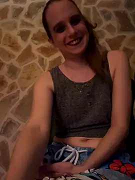 LadyChantale online show from 12.17.25