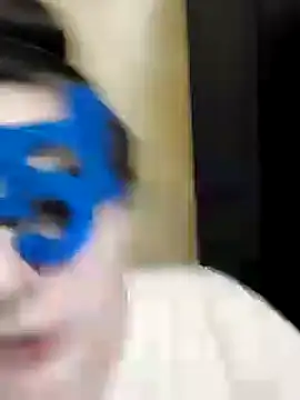 Snapshot of Snowbunnycake_131 chatting on 01.01.25 Snowbunnycake 131 online show from 01.01.25