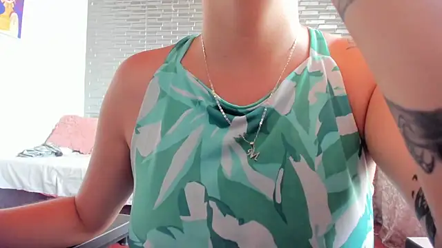 Ginger Sweetty online show from 04.14.26