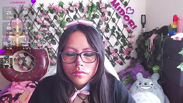 Snapshot of MidoriQuiinn chatting on 01.29.25 MidoriQuiinn online show from 01.29.25