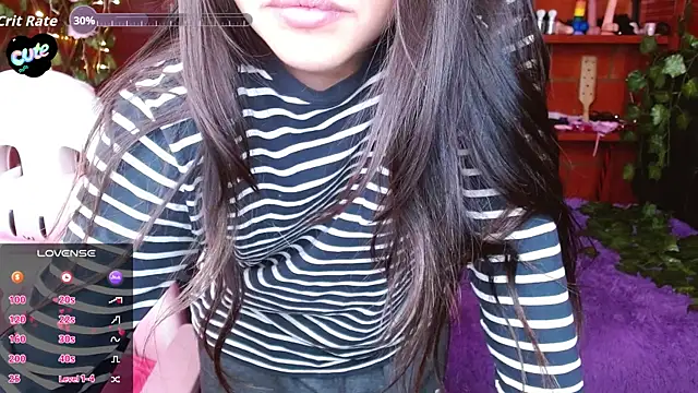 Snapshot of MidoriQuiinn chatting on 09.10.25 MidoriQuiinn online show from 09.10.25