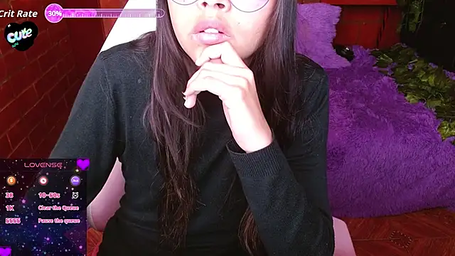 Snapshot of MidoriQuiinn chatting on 09.25.25 MidoriQuiinn online show from 09.25.25