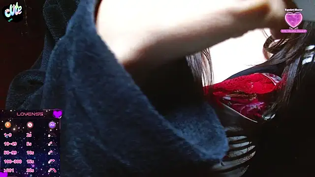 Snapshot of MidoriQuiinn chatting on 01.10.26 MidoriQuiinn online show from 01.10.26