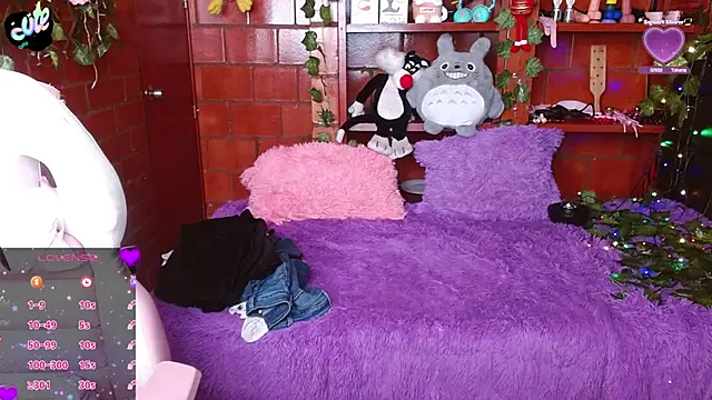 Snapshot of MidoriQuiinn chatting on 01.14.26 MidoriQuiinn online show from 01.14.26