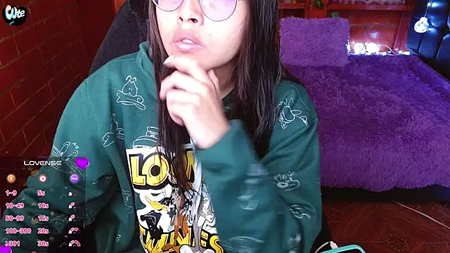 Snapshot of MidoriQuiinn chatting on 02.20.26 MidoriQuiinn online show from 02.20.26