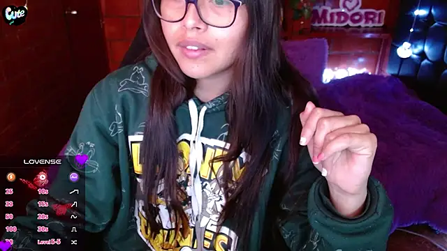Snapshot of MidoriQuiinn chatting on 02.28.26 MidoriQuiinn online show from 02.28.26