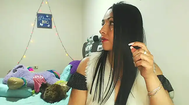 sahtlove1 online show from 12.15.24