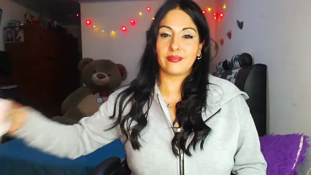 sahtlove1 online show from 12.16.25