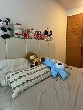 oriana zoeee online show from 02.25.26