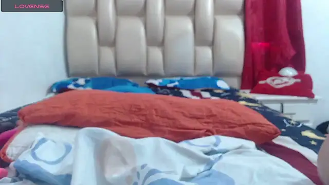 Snapshot of AmmyCollins chatting on 02.21.26 AmmyCollins online show from 02.21.26