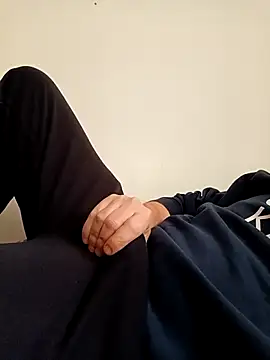 Snapshot of ScalicHat69 chatting on 04.09.26 ScalicHat69 online show from 04.09.26