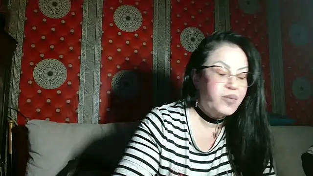 x  KHALEESI  x online show from 04.18.26